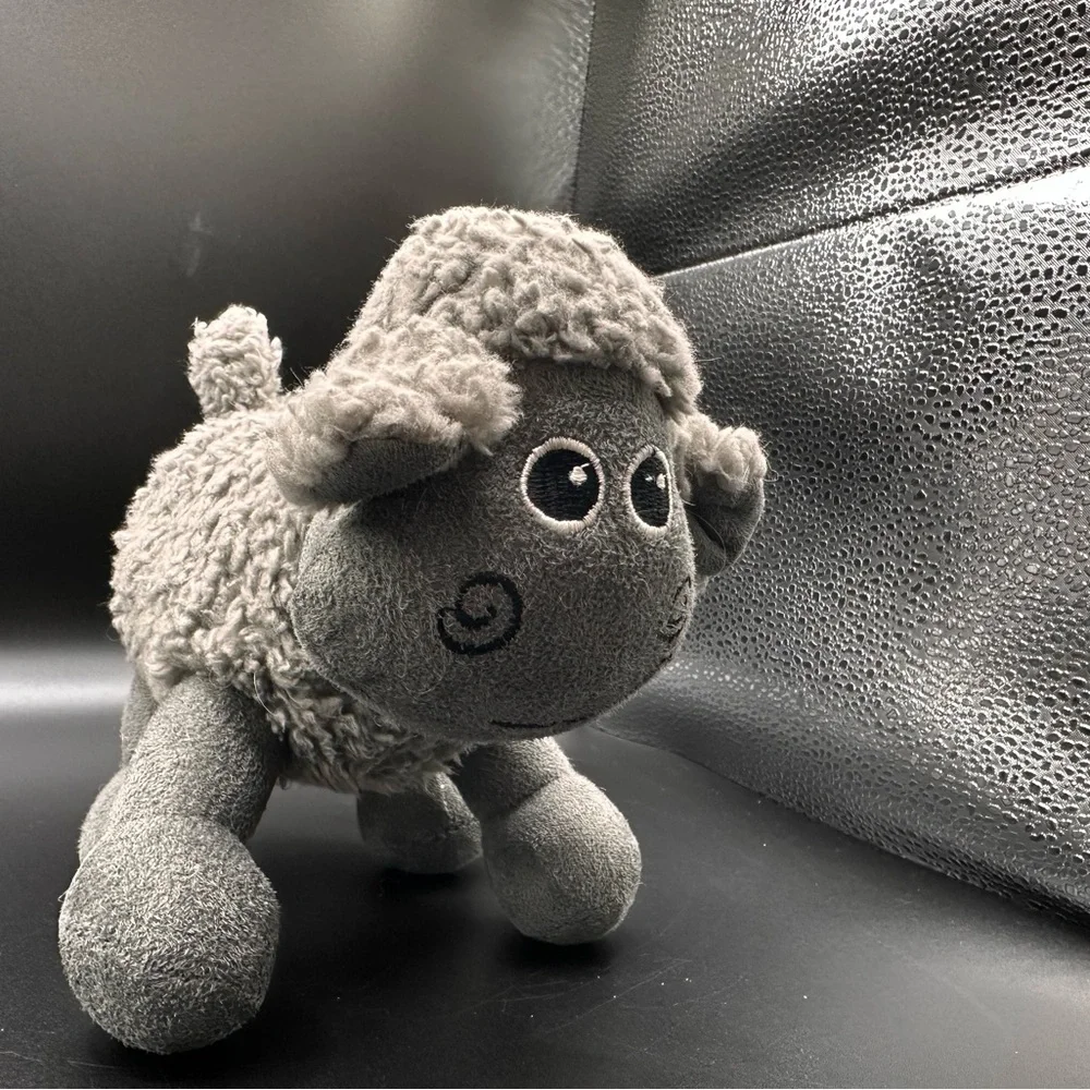 Sherpa CVS Exclusive Retired‎ Grey Embroidered  7